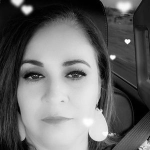 Meet your Posher, Miriam